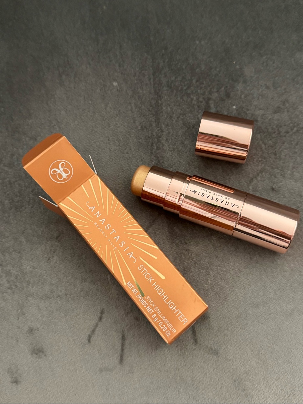 Anastasia Beverly Hills Golden Stick Highlighter - dripping in gold